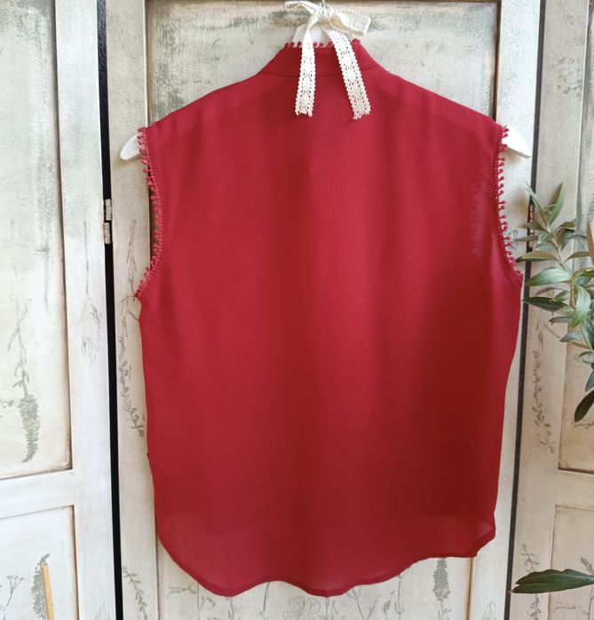 M biust 46x2 czerwona bluzka z haftem Boho guipure pom pom