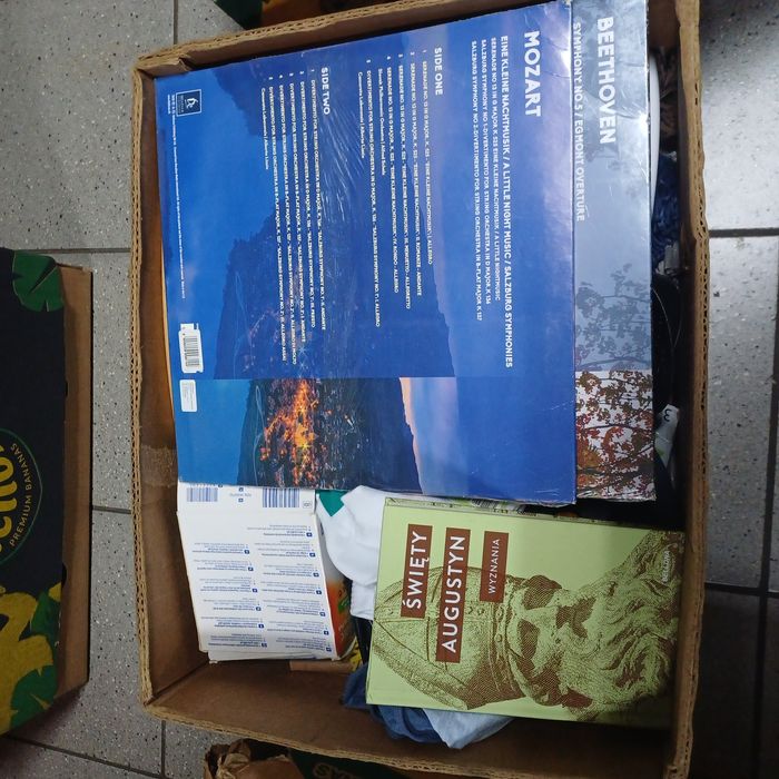 Karton box mix biedronka