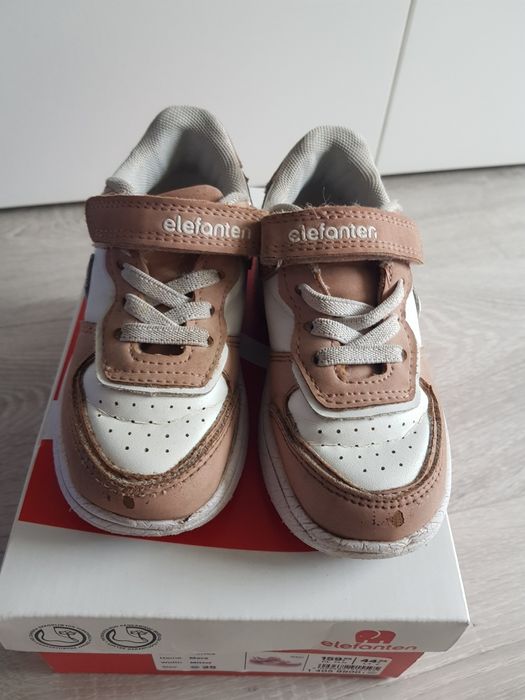 Adidasy elefanten rozmiar  24