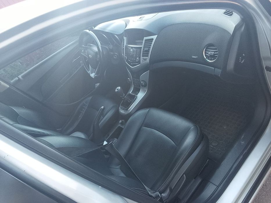Chevrolet cruze 2011