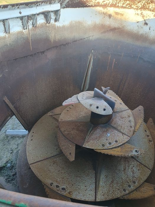 Paszowoz Italomix Twister 11