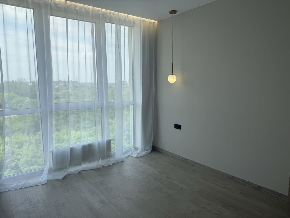 Продам 1-кімнатну, ремонт , Діброва парк - More