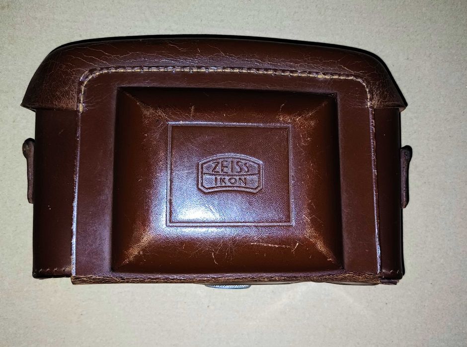 Zeiss Ikon Nettar 518/2 – Câmara Analógica Vintage (com estojo)