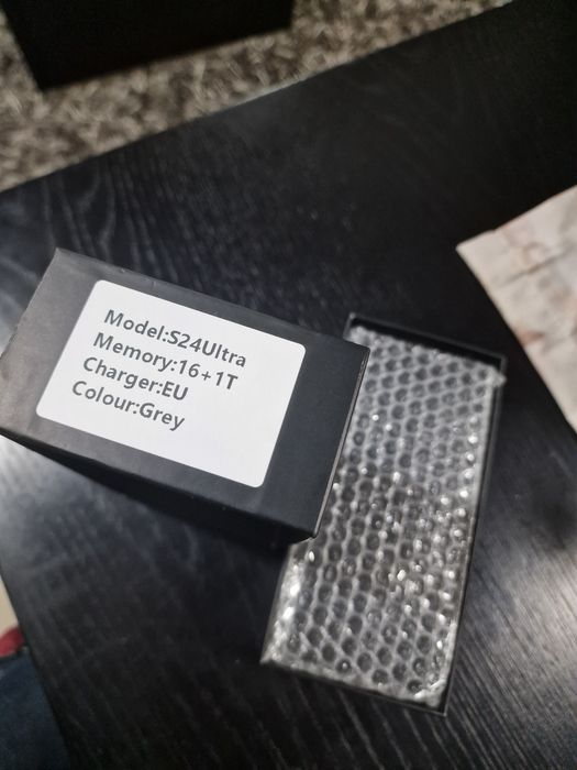 Novo smartphone inspiração Galaxy S24 Ultra.