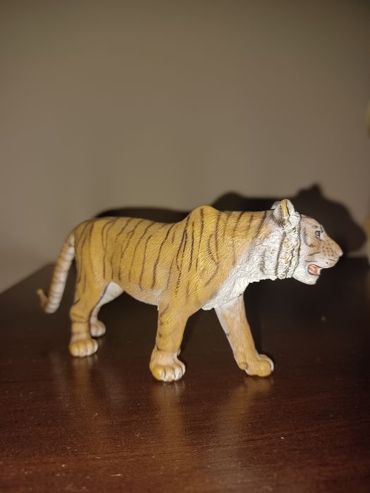 Tygrys Schleich figurka
