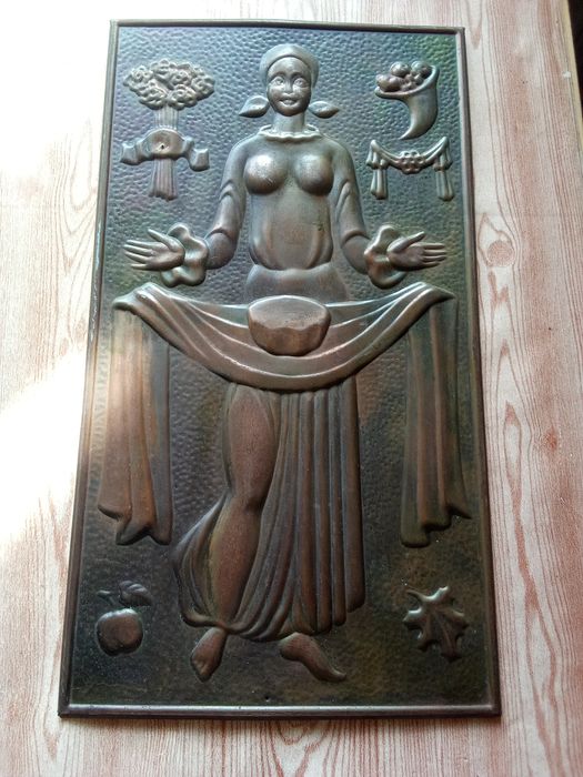 Указатели служебных кабинетов, помещений.