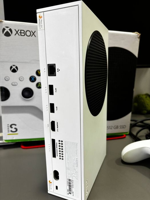 Xbox Series S 512 gb, з коробкою та геймпадом