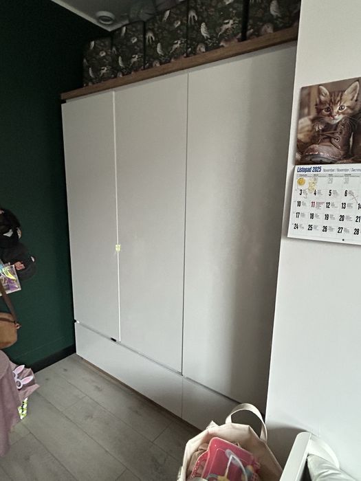 はぴページ Szafa bialy polysk Szwajcaria • OLX.pl