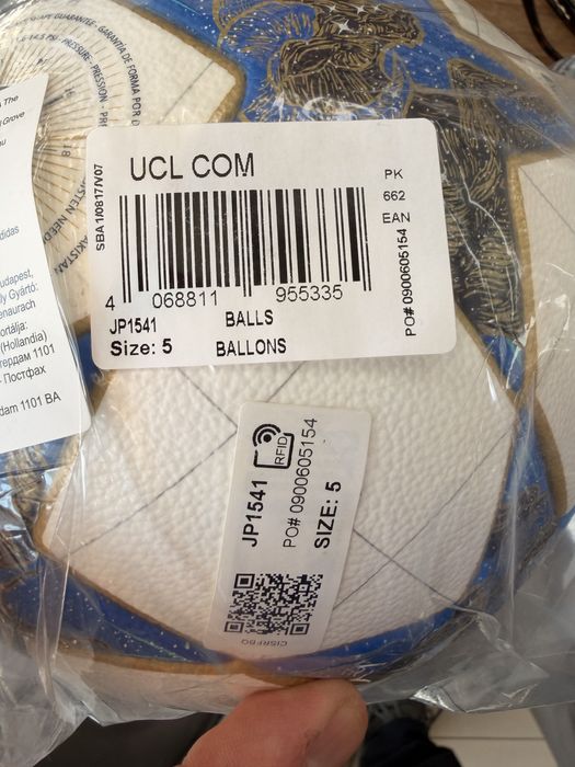 Piłka Adidas JP1541 r.5 Champions League