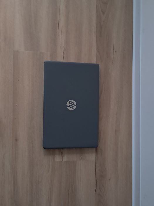 carcaça de um HP64738474862979120