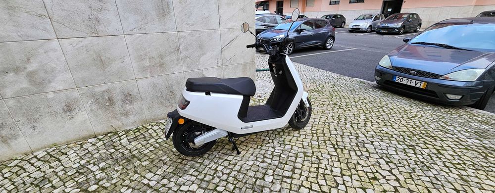 Moto Scooter elétrica LVNENG LX08 MAX, 2023, 2070km, igual a  nova