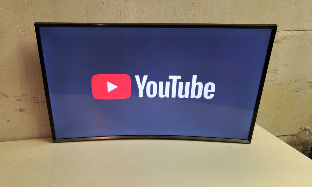 SMART телевізор Samsung UE40J6350 40дюйм/101см LCD LED Full HD