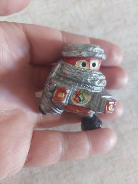 Pvc Maia borges abismo negro robot
