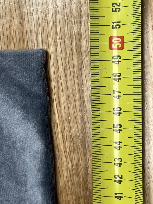 Dwie szare aksamitne poduszki na zamek nowe 50/50 cm