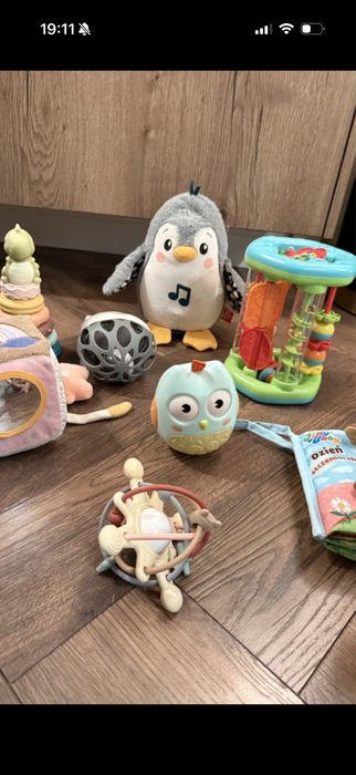 Zestaw zabawek dla niemowlaka