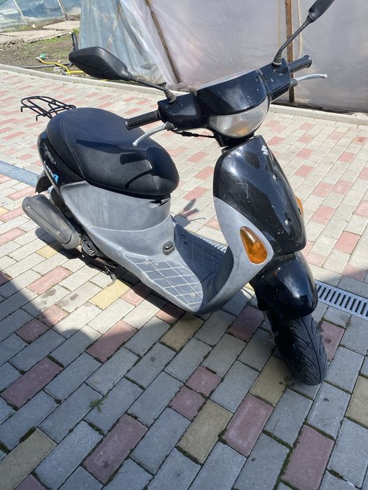Продам скутер suzuki lets 4