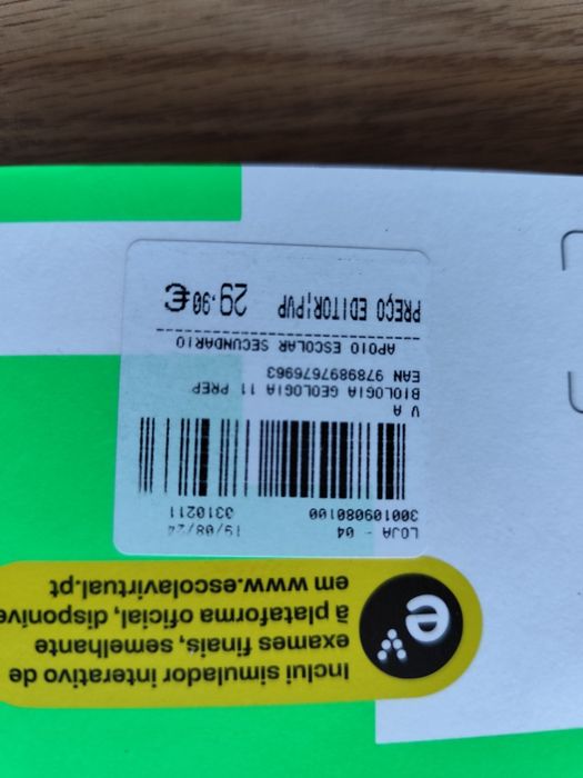 Livro de preparação para o exame nacional de Biologia 11 ano
