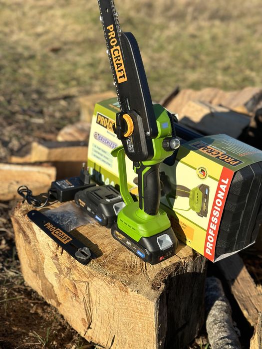 Акумуляторна безщіткова міні пила Procraft pka 44 2шини бум упак