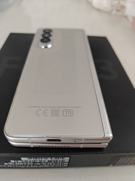 Samsung Fold 3 12/256