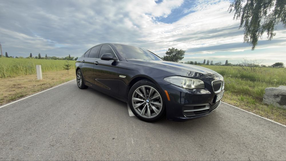 BMW 528i X-Drive 2014 рік