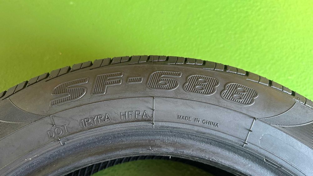 Para 185 60 R15 84H Sunfull SF-688 bieżnik 2x7,3mm
