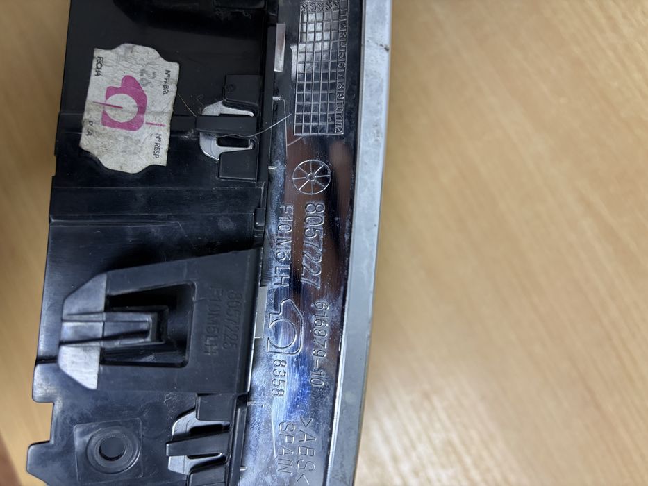 Гриль ноздрі bmw m5 f10