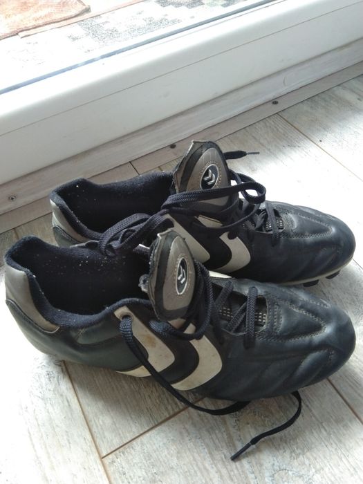 взуття,бутси,копачки,hummel