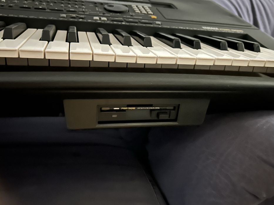Teclado Yamaha PSR-SQ16