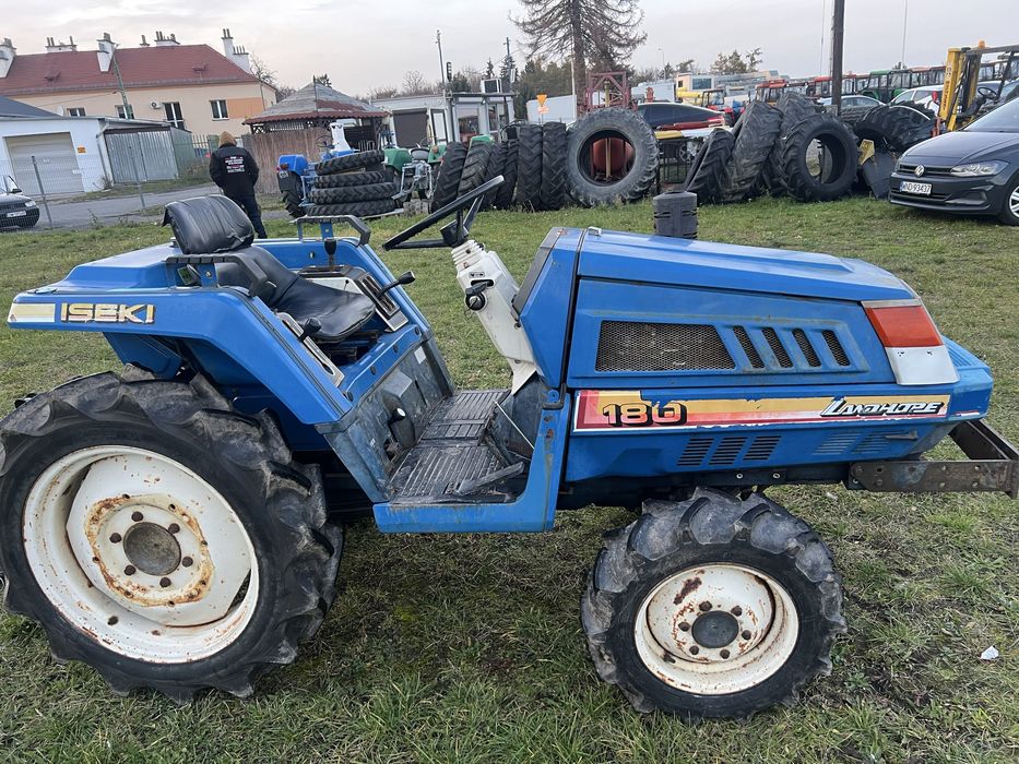 Mini traktorek Iseki Landhope TU 180 4x4 hamulce na 4koła  18KM