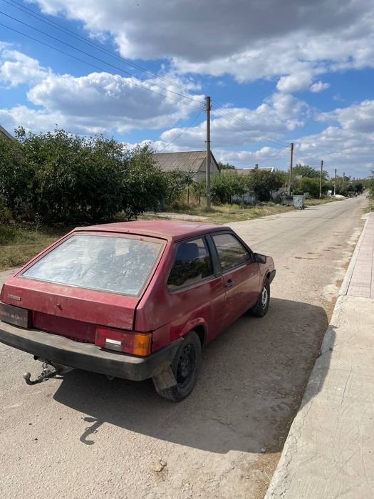 продам ваз 2108. ЦЕНА НА ОДАЧУ. 350$. сети нет писать в вайбир
