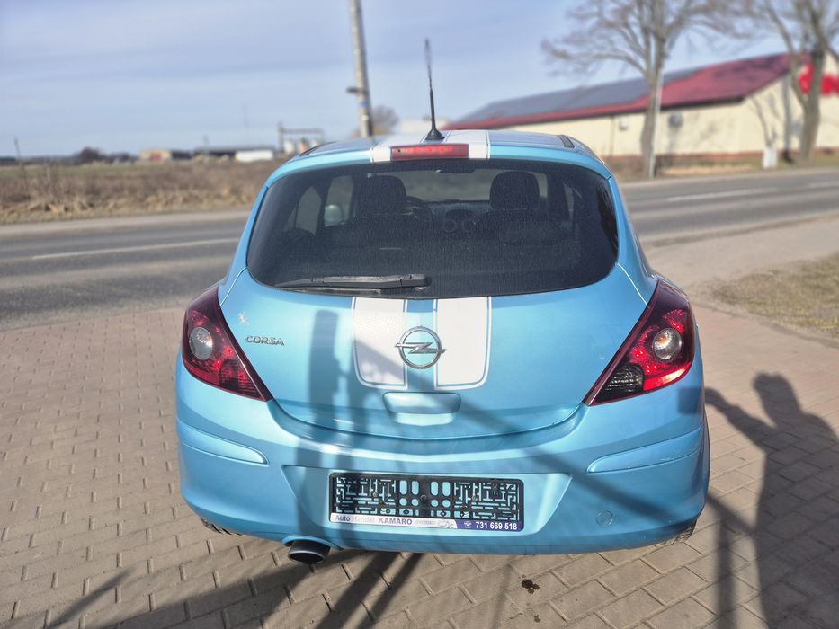* OPEL CORSA D * LIFT * 1.4 Benzyna * Klimatyzacja * Alu 17 *