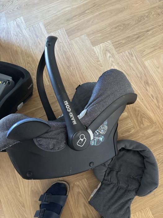 Maxi cosi cabriofix + baza