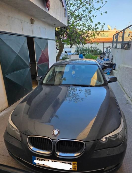 Bmw 520D 2009 vendo foto 4