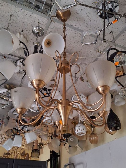 Великий розпродаж люстр!