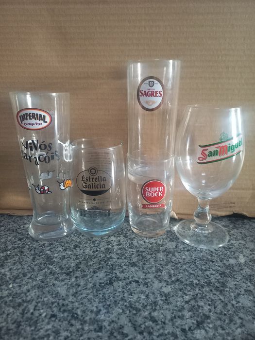 Copos. Cerveja. Diversas. Marcas