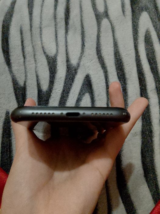 Айфон 11 256 гігабайт