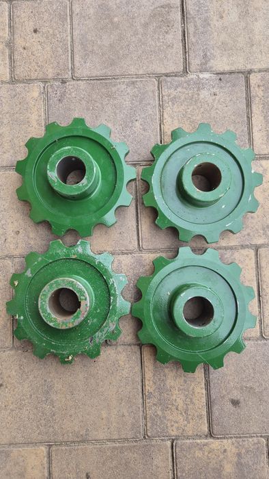 Зірочки  похилої камери 211515/211514 John Deere z-13, d-40