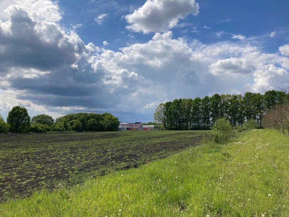 Продам земельну ділянку під комерцію у Вінниці, чудова локація!