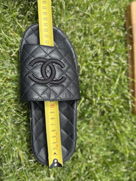 Шлепанцы Chanel , пляжные шлепанцы Шанель