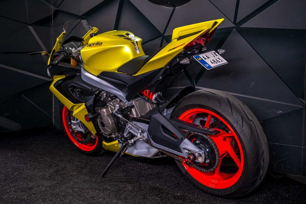 Aprilia RS660 2024