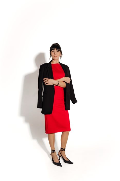 Продам сукню червоного кольору нова