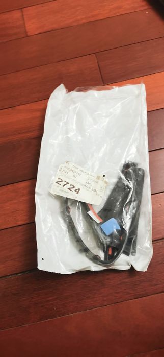 Panamera 970 уплотнитель задней двери