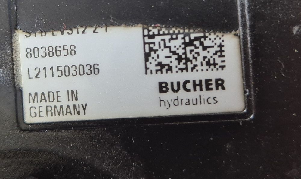 Rozdzielacz hydrauliczny Bucher Hydraulics 8⁠03⁠8⁠658 L⁠211⁠50⁠30⁠3⁠6