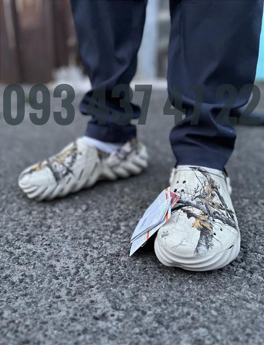 Чоловічі Крокси Сабо Crocs ECHO CLOG Realtree Bone/Black Новинка Crocs