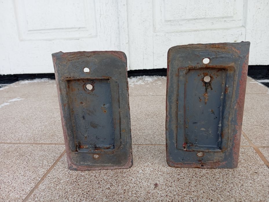 Кріплення передніх фонарів трактора т16 саморобні.