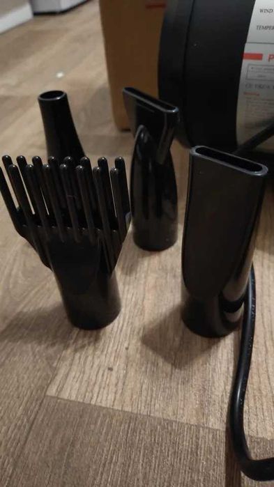 Suszarka do psa z długim wężem i wymiennymi końcówkami NOWA