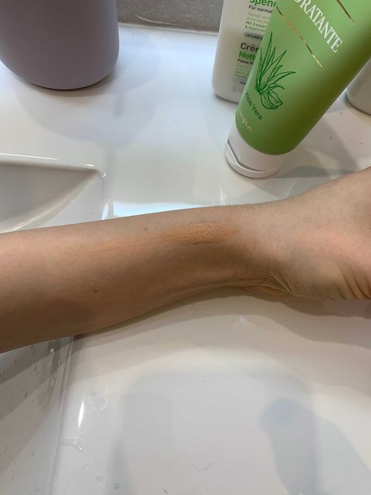 Pierre Rene podkład nr 21 Skin balance Fluid foundation
