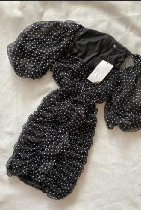 Сукня фірми " ZARA"