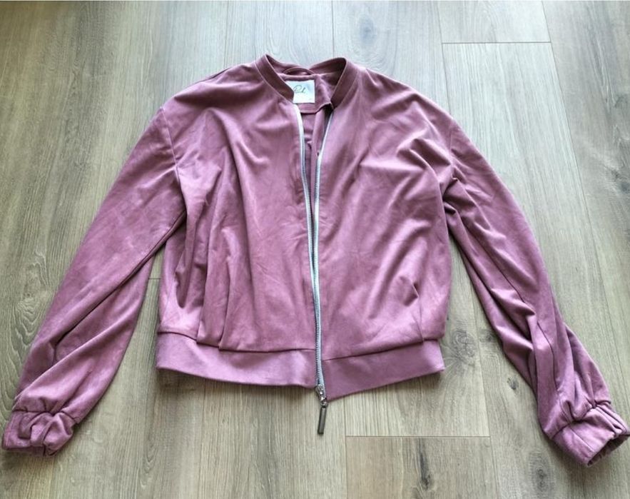 Жіночий одяг обмін