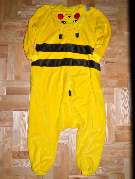 22^ pokemon Pikachu puchaty strój piżama przebranie M/L